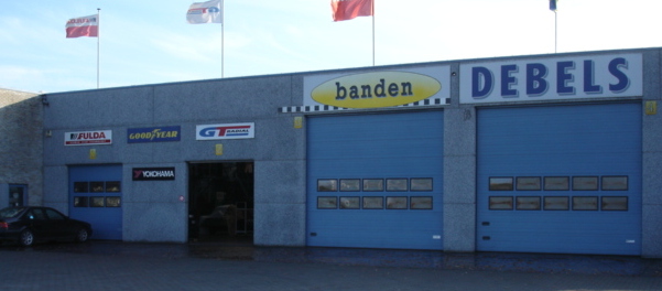 Debels Automotive, bandencentrale in Deinze